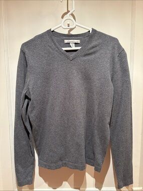 Vince Camuto Men's Charcoal Grey V-Neck Sweater